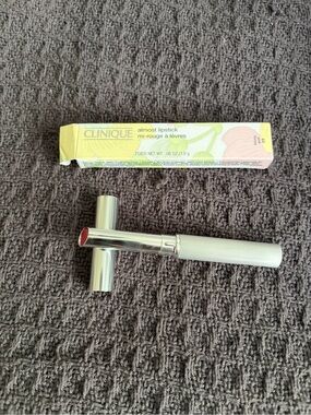 Clinique Sheer Pink Almost Lipstick with Silver White Tube